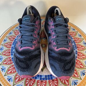 Asics Gel Nimbus 23 Women's Size 10 Blue Pink 1012A885 Running Walking Sneakers